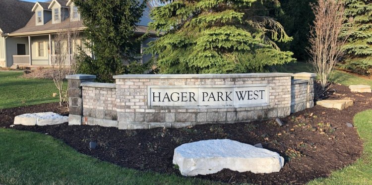 Hager%25252BPark%25252Bsign.jpg